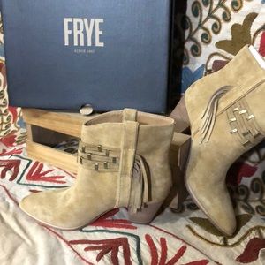 Frye reed suede booties